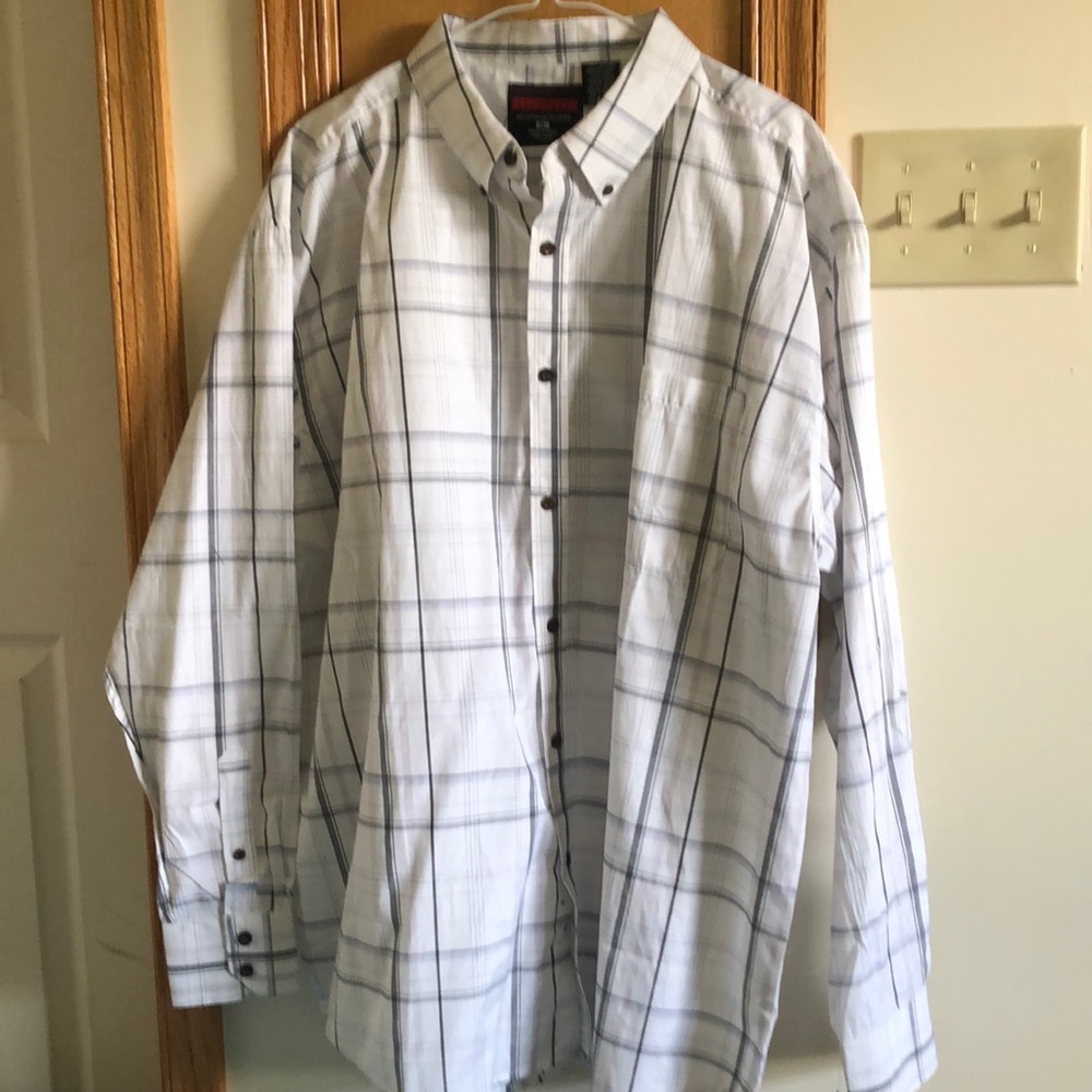 Button up shirt.